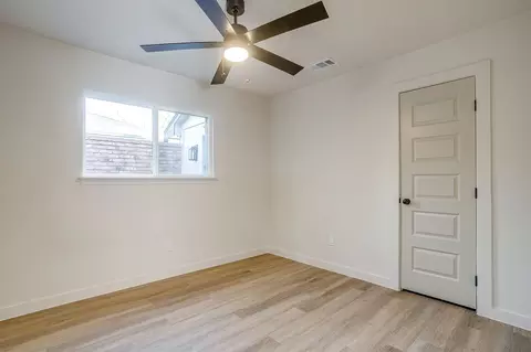 Bedroom - 5408 Lilac Dr, Arlington, TX 76018 photo 3 of 7