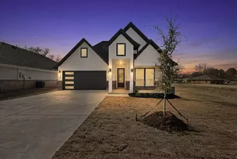 103 Boone St, Edgewood, TX 75117