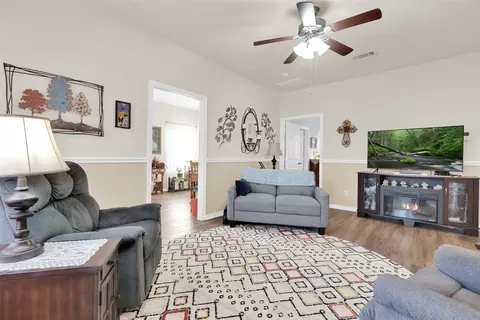Other - 201 E Walker St, Denison, TX 75021 photo 2 of 8