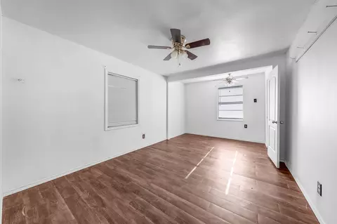 Bedroom - 508 Smith St, Como, TX 75431 photo 1 of 2