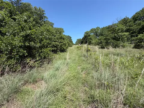 230 Keys Rd, Sunset, TX 76270 photo 2