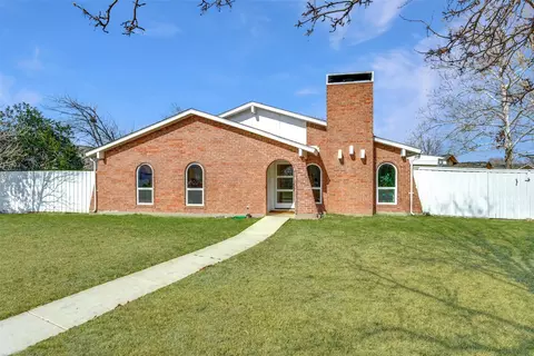 5702 Galaxie Rd, Garland, TX 75044