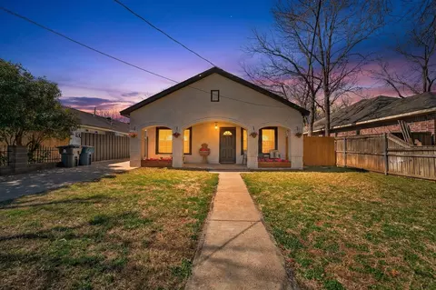 607 Bethpage Ave, Dallas, TX 75217