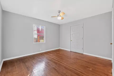 Living - 104 E 6th St, Irving, TX 75060 photo 3 of 3
