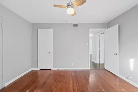 Bedroom - 104 E 6th St, Irving, TX 75060 photo 3 of 3