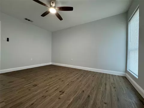 Living - 2909 Alexander Ave, Waco, TX 76708 photo 7 of 7