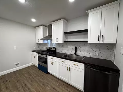 Kitchen - 2909 Alexander Ave, Waco, TX 76708 photo 1 of 2