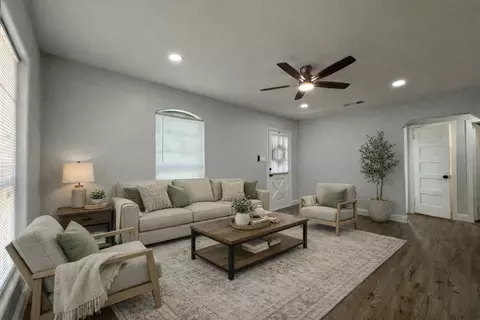 Living - 2909 Alexander Ave, Waco, TX 76708 photo 1 of 7