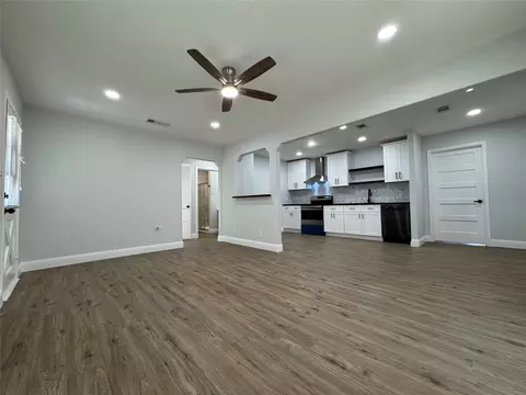 Living - 2909 Alexander Ave, Waco, TX 76708 photo 5 of 7