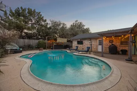 Exterior - 413 Baker Dr, Hurst, TX 76054 photo 6 of 10