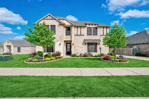 518 Clifton Ct, Midlothian, TX 76065