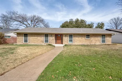 3115 Citation Dr, Dallas, TX 75229
