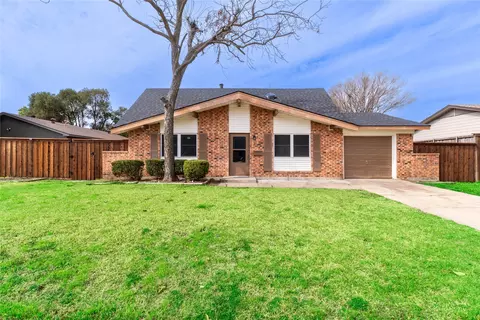 221 S Bernice Dr, Garland, TX 75042