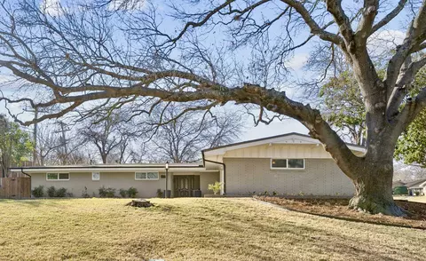 6329 Firth Rd, Fort Worth, TX 76116