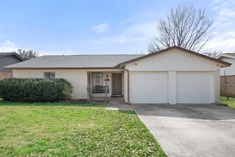 6408 Ridglea Dr, Watauga, TX 76148