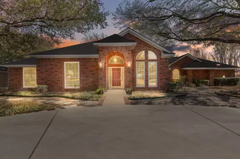 1216 Western Ridge Dr, Waco, TX 76712