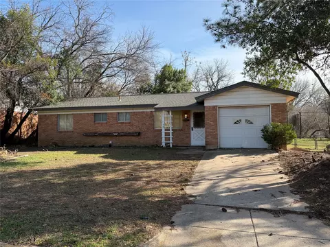 7366 Norma St, Fort Worth, TX 76112