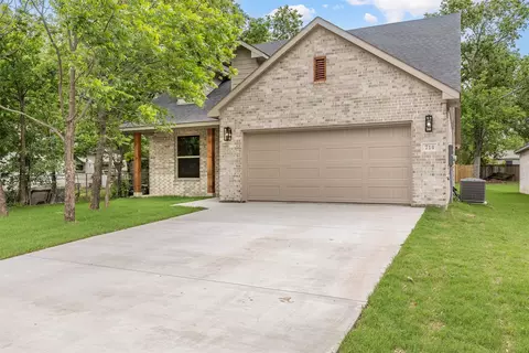 714 E Mcgee St, Sherman, TX 75090