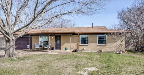 6104 Saramac Dr, Watauga, TX 76148