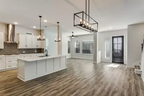 4913 Ivy Charm Way, Fort Worth, TX 76114