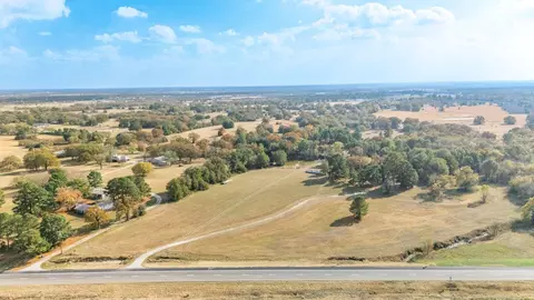 1207 State Hwy 24, Campbell, TX 75422