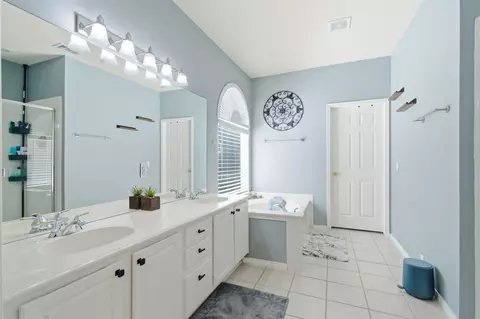 6625 Hayling Way, Denton, TX 76210
