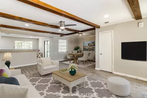 2624 Woodlawn Dr, Ennis, TX 75119