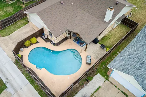 1316 Heidi Dr, Plano, TX 75025