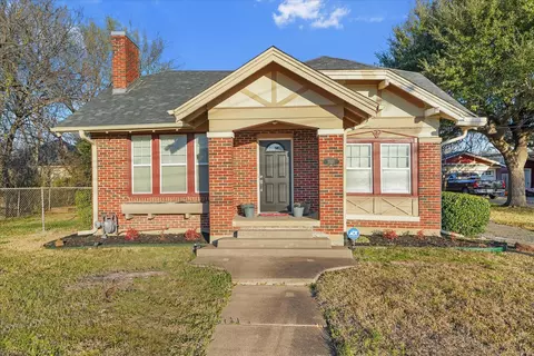 2221 Walnut St, Greenville, TX 75401