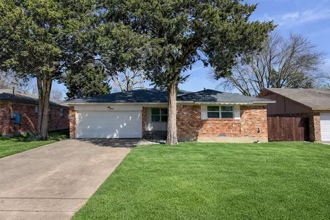 8155 Shafter Dr, Dallas, TX 75227