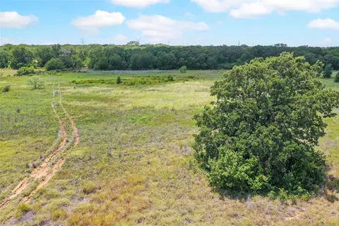 8818 S 281 Hwy, Perrin, TX 76486