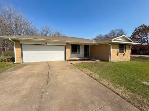 309 Cooper St, Cedar Hill, TX 75104