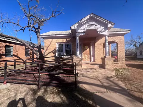 407 Commercial Ave, Anson, TX 79501