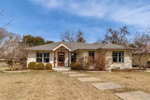 6737 Ravendale Ln, Dallas, TX 75214