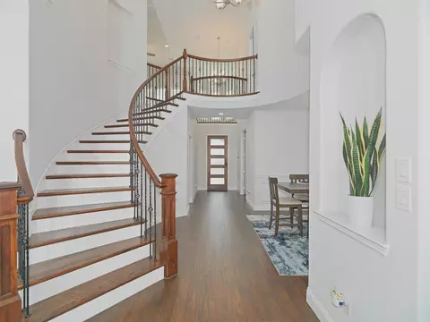 7021 Broomsedge Dr, Argyle, TX 76226