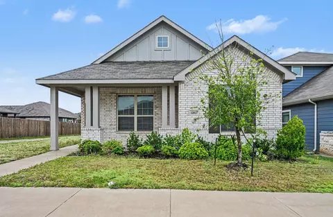 11013 Firebrush Ln, Fort Worth, TX 76108