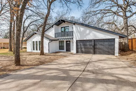2009 Mosswood Ct, Arlington, TX 76015
