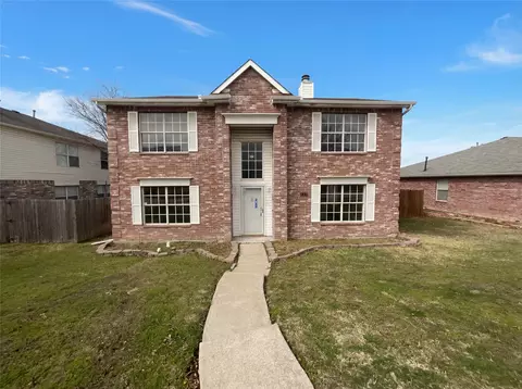 2029 Diamond Ridge Dr, Carrollton, TX 75010