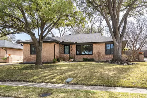 7036 Freemont St, Dallas, TX 75231