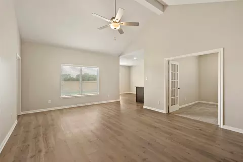 Living - 207 Southgate Dr, Terrell, TX 75160 photo 2 of 4