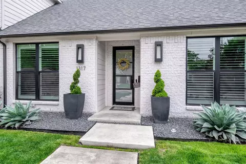 1317 Coleman St, Mckinney, TX 75069