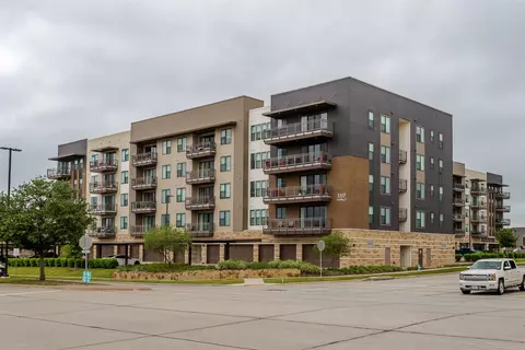 3517 Windhaven Pkwy #2404, The Colony, TX 75056