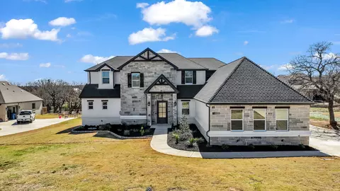 265 Sugartree Cir, Lipan, TX 76462