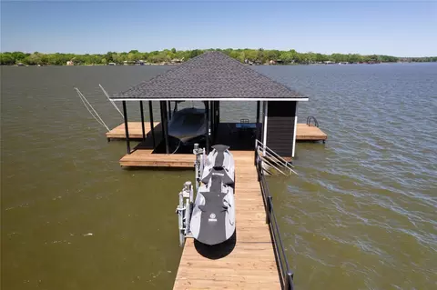 11186 Lakeside Ln, Mabank, TX 75156