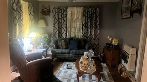 413 Park Ave, Minden, LA 71055 photo 2