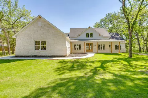 6705 Westover Dr, Granbury, TX 76049