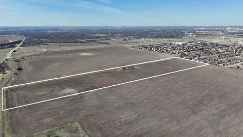1931 Fm 878, Waxahachie, TX 75165