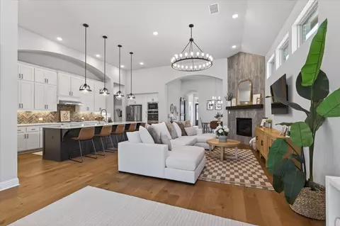 4116 Sandbrock Pkwy, Aubrey, TX 76227