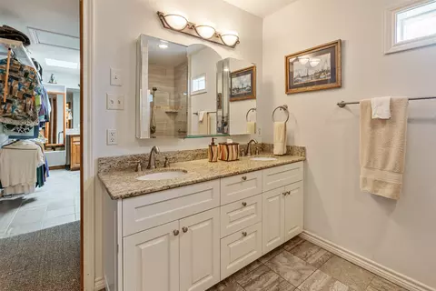 101 E Beverly Dr, Malakoff, TX 75148 photo 24
