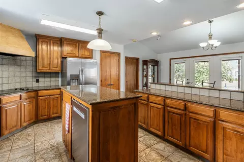 101 E Beverly Dr, Malakoff, TX 75148 photo 12